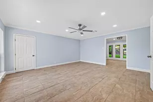6846 Beechnut St, Houston, TX 77074 - Photo 8