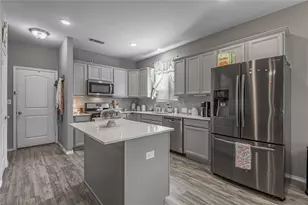 2068 Lost Timbers Dr, Conroe, TX 77304 - Photo 6