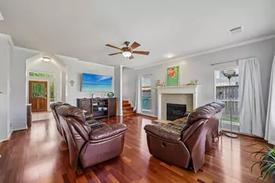 2613 Broussard Court, Seabrook, TX 77586 - Photo 14