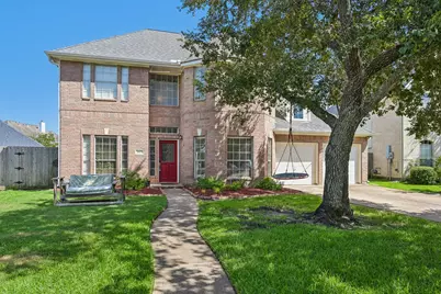 2613 Broussard Court, Seabrook, TX 77586 - Photo 2