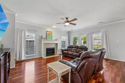2613 Broussard Court, Seabrook, TX 77586 - Photo 12