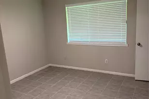 7714 Ashmole Ln, Houston, TX 77088 - Photo 6