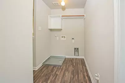 9719 Elia Court, Houston, TX 77044 - Photo 8