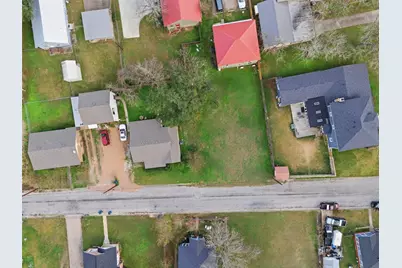 233 S San Antonio Street, Bellville, TX 77418 - Photo 10