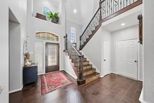 1623 Hill Spring Dr, Sugar Land, TX 77479 - Photo 10