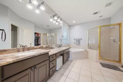 1623 Hill Spring Drive, Sugar Land, TX 77479 - Photo 24