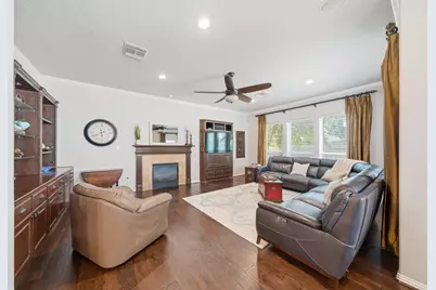 1623 Hill Spring Drive, Sugar Land, TX 77479 - Photo 14