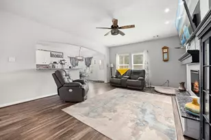 1728 Wandering Hls Rd, Conroe, TX 77304 - Photo 8