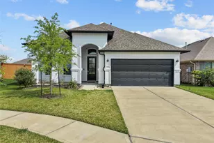 13224 Diamond Reef Ln, Texas City, TX 77568 - Photo 1