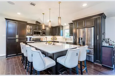 2003 Wycliffe Drive, Houston, TX 77043 - Photo 8