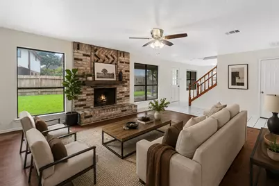16402 Sagewood Court, Missouri City, TX 77489 - Photo 4