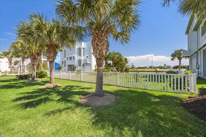 13415 Binnacle Way, Galveston, TX 77554 - Photo 30