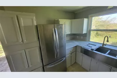 12018-A Sandpiper Rd Road #1, Angleton, TX 77515 - Photo 14