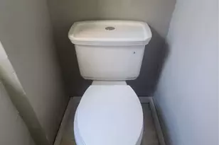 12018-A Sandpiper Rd Rd, Angleton, TX 77515 - Photo 8