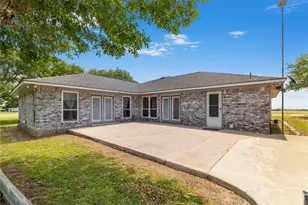 2460 N State Hwy 95, Moulton, TX 77975 - Photo 36