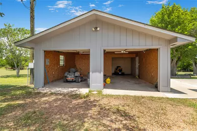 2460 N State Highway 95, Moulton, TX 77975 - Photo 38