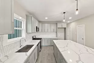 19114 Sears Dr, Houston, TX 77338 - Photo 10