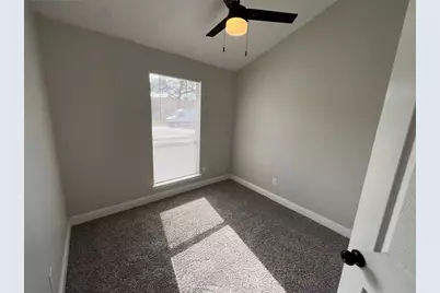 10723 Thorncliff Drive, Humble, TX 77396 - Photo 12