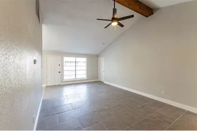 10723 Thorncliff Drive, Humble, TX 77396 - Photo 6