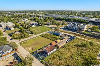 2708 Mills Street, Houston, TX 77026 - Photo 4