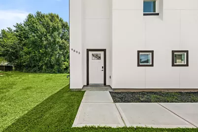 9805 Fabiola Drive, Houston, TX 77075 - Photo 4