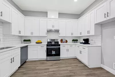 9805 Fabiola Drive, Houston, TX 77075 - Photo 10