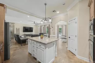 615 Weisinger Dr, Magnolia, TX 77354 - Photo 10