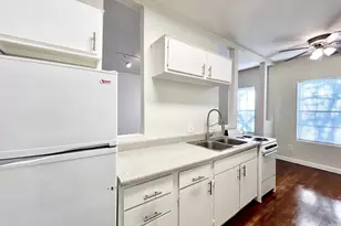 4021 Mandell St, Houston, TX 77006 - Photo 4