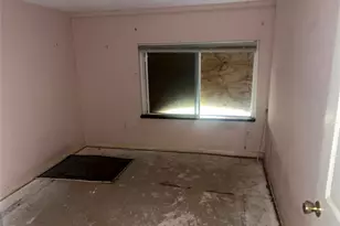 148 Juan Falcon, Livingston, TX 77351 - Photo 12