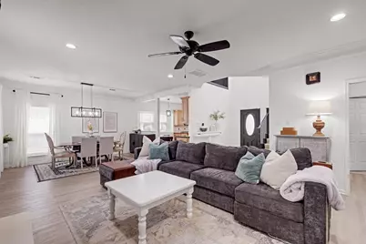 10603 Wagon Trail Road, Houston, TX 77064 - Photo 8