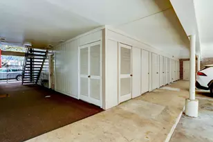 7575 Katy Fwy, Houston, TX 77024 - Photo 18