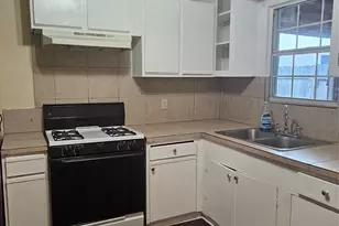5732 Gardendale Dr, Houston, TX 77092 - Photo 2