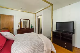 3602 Ave Q 1/2 St, Galveston, TX 77550 - Photo 8