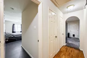 330 E Edgebrook Dr, Houston, TX 77034 - Photo 14