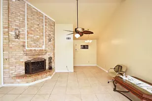19211 Lazy Valley Dr, Katy, TX 77449 - Photo 6