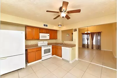 19211 Lazy Valley Drive, Katy, TX 77449 - Photo 8