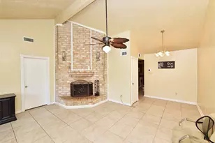 19211 Lazy Valley Dr, Katy, TX 77449 - Photo 4