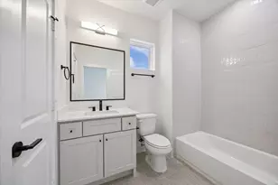 3707 Somerset York Ln, Houston, TX 77055 - Photo 34
