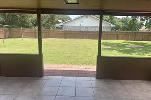 279 4th Street N, Van Vleck, TX 77482 - Photo 10