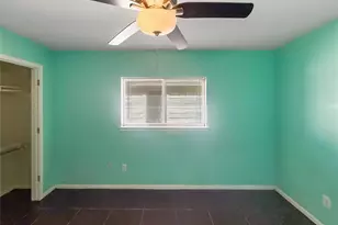 1831 Mickle Creek Dr, Houston, TX 77049 - Photo 14