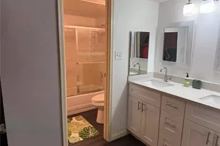 2120 El Paseo St, Houston, TX 77054 - Photo 10