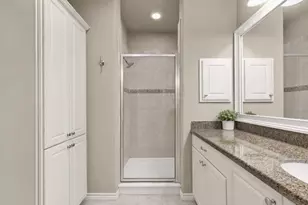 3825 Silverthorne Ln, College Station, TX 77845 - Photo 8