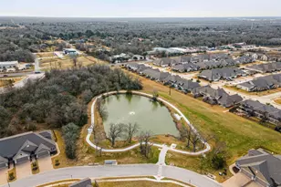3825 Silverthorne Ln, College Station, TX 77845 - Photo 16