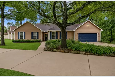 10407 Twin Oak Drive, Conroe, TX 77385 - Photo 2