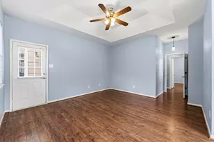 10407 Twin Oak Dr, Conroe, TX 77385 - Photo 18
