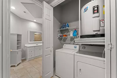 2400 McCue Road #237, Houston, TX 77056 - Photo 16