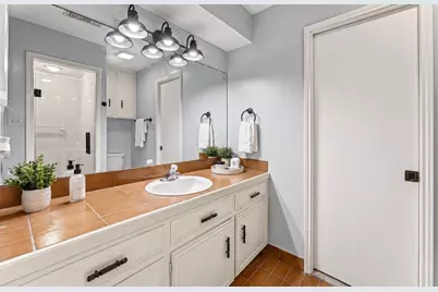 17403 Butte Creek Road, Houston, TX 77090 - Photo 14