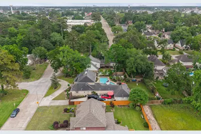 17403 Butte Creek Road, Houston, TX 77090 - Photo 38