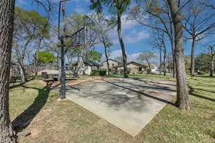 800 Copperas Dr, Caldwell, TX 77836 - Photo 32