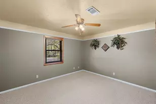 800 Copperas Dr, Caldwell, TX 77836 - Photo 12